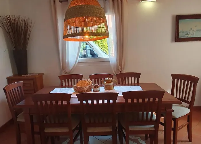 Dom Letniskowy Martynka Dom wakacyjny *